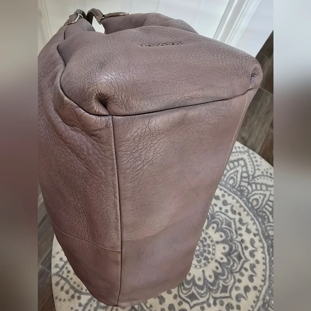 Coach Pebbled Leather Madison Phoebe In Taupe Preloved - Picture 14 of 16